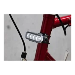 Reelight Stadium lygtes�t USB-genopladelig 7 funk. 65/25 Lumen for/bag sort