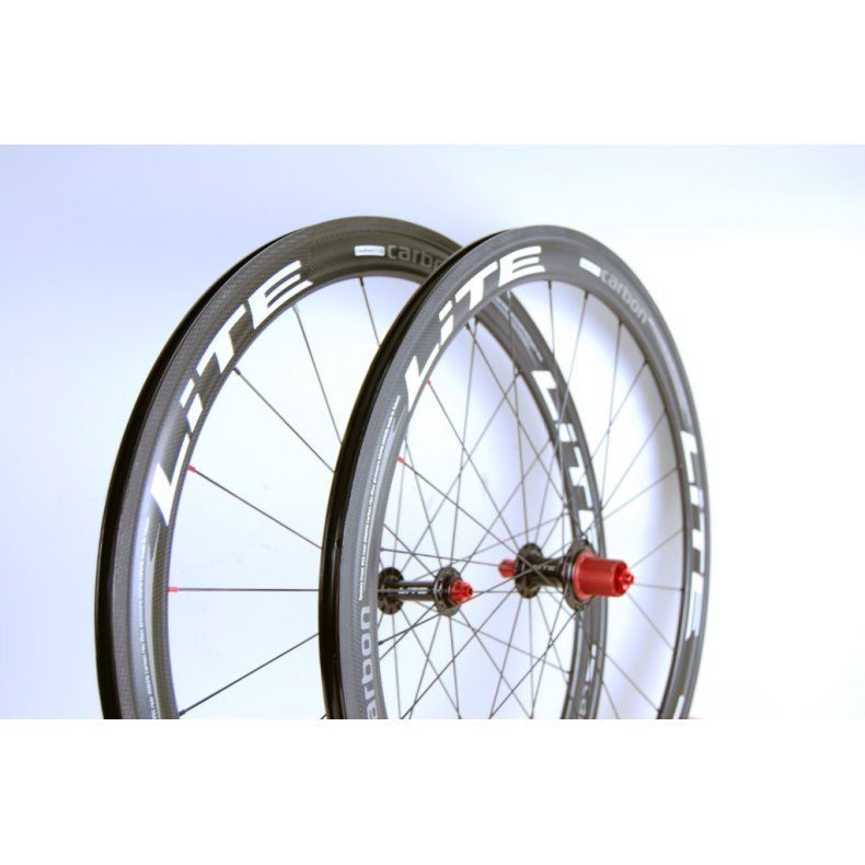 Hjuls�t Lite 700c C-50 Carbon 50 mm F�lg Sort Shimano 9/10 1740 gram