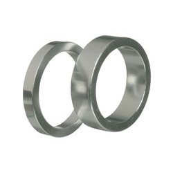 AFSTANDSSKIVE SLV ELLER SORT